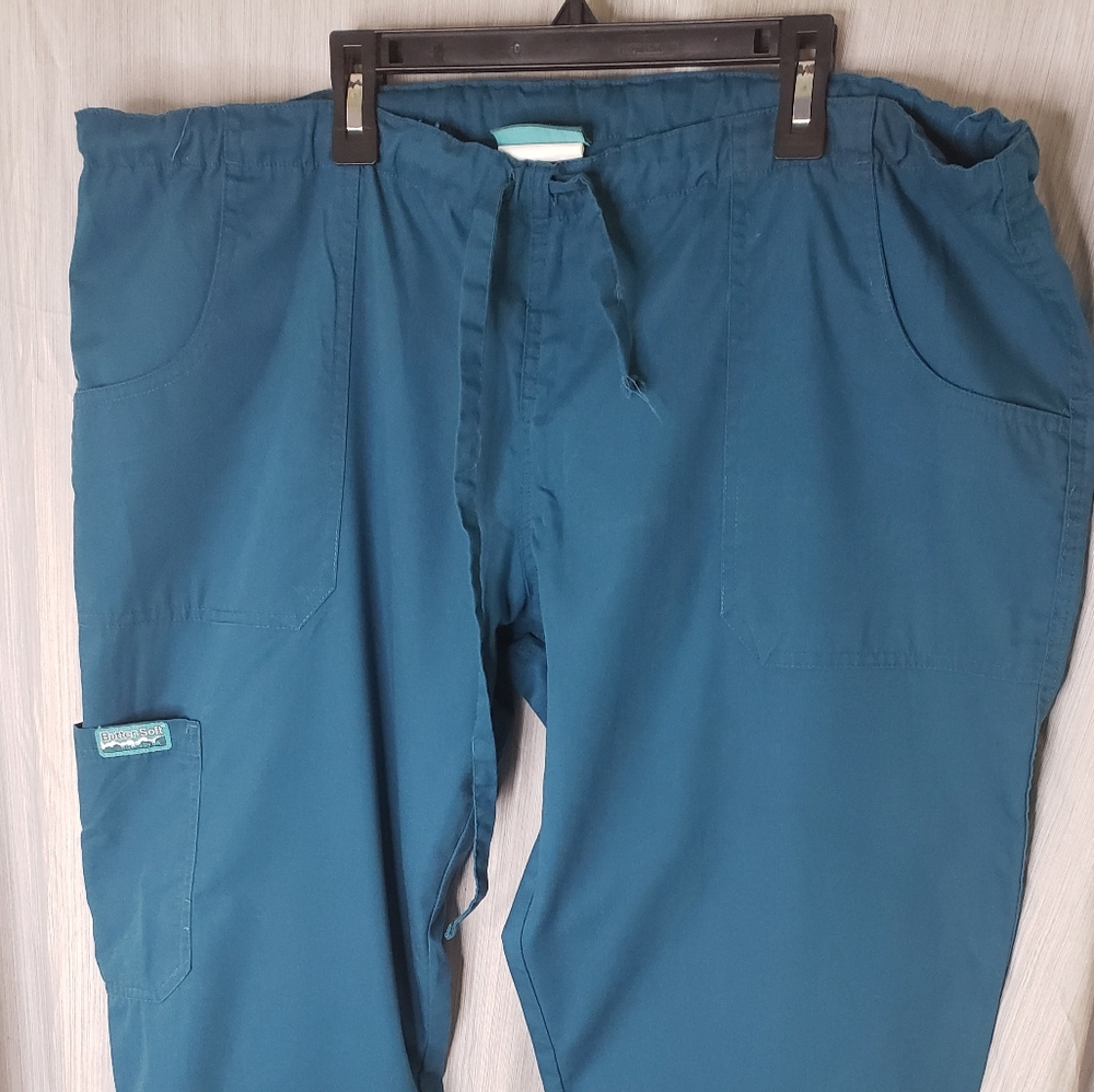 Large Butter Soft Scrub Pants